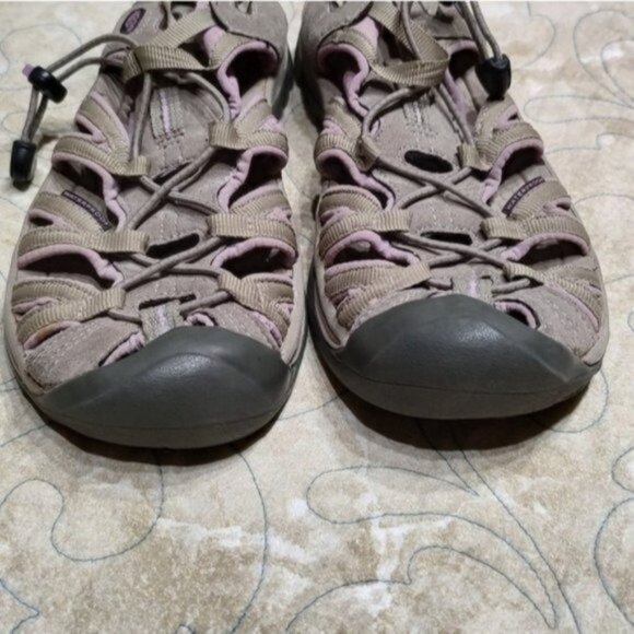 Keen Beige Whisper Closed Toe Sandals 8.5 - Picture 3 of 9
